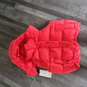 NWT Lululemon Wondern Puff Cropped Vest - Red size 6